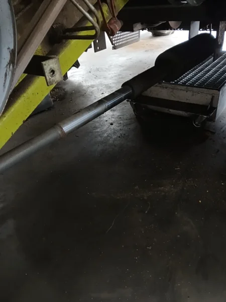 Vérin for CLAAS LEXION 440