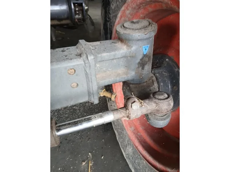 Axle for CLAAS LEXION 440