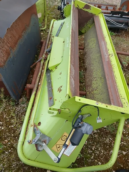 Straw Chopper Deflector for CLAAS LEXION 440