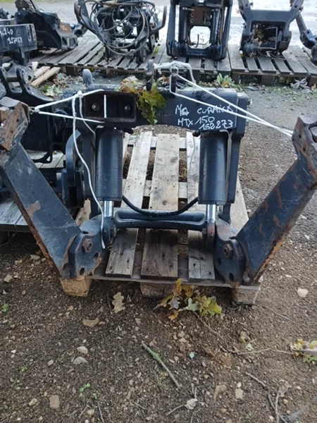 Elevador delantero para MCCORMICK MTX 150