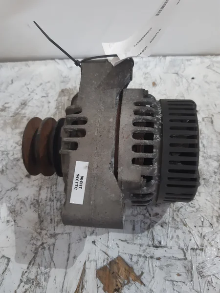 Alternador para MASSEY FERGUSON 6445