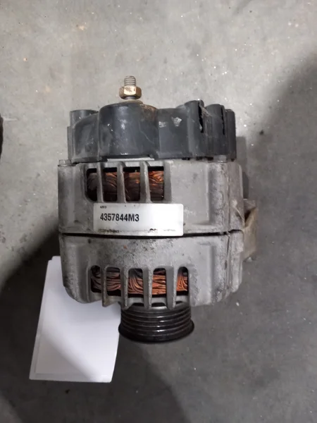 Alternador para MASSEY FERGUSON 6612