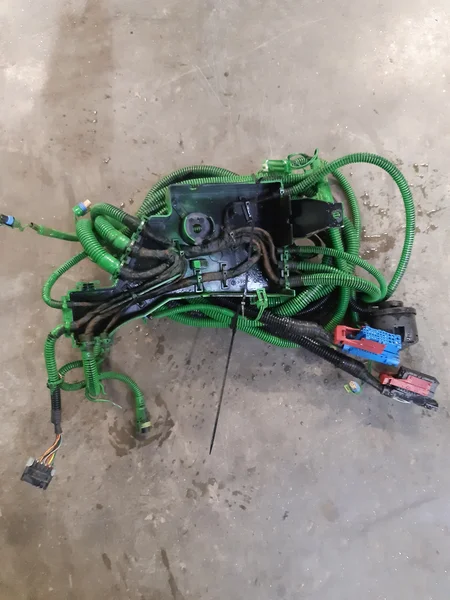 Faisceau pour JOHN-DEERE 6120 M