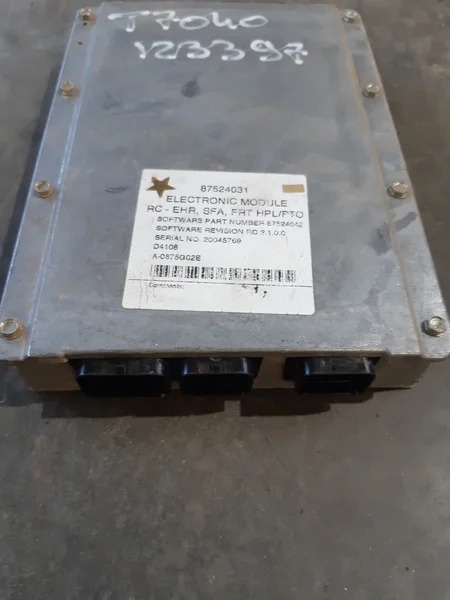 Caja electrónica para NEW-HOLLAND T7040