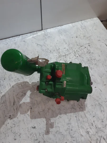 Hydraulique pour JOHN-DEERE 6210