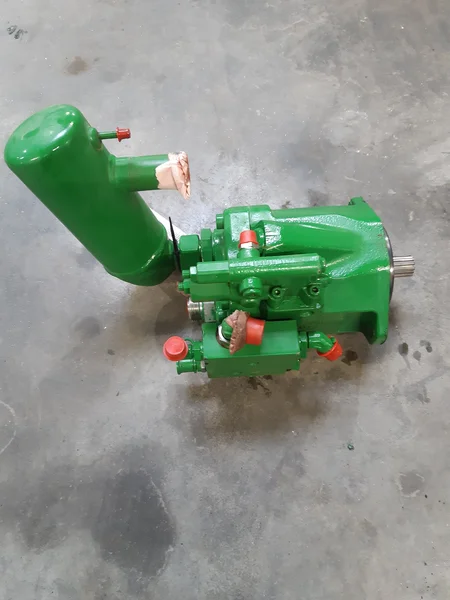 Hydraulique pour JOHN-DEERE 6120 M