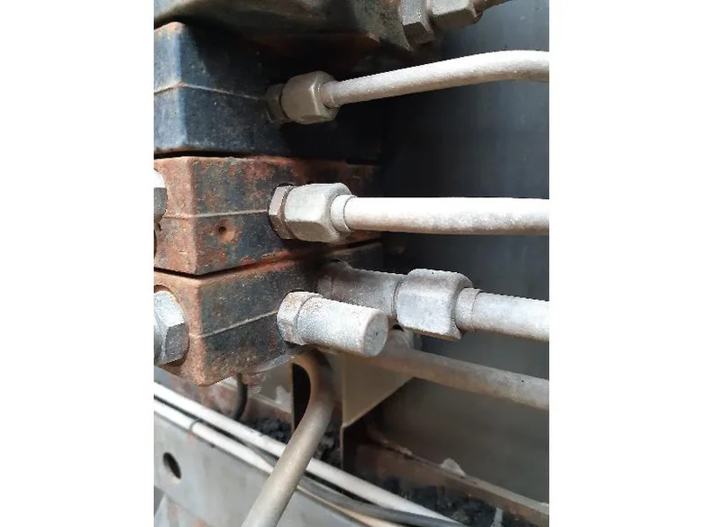 Distributeur hydraulique pour MASSEY FERGUSON 7270