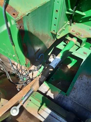 Vérin pour JOHN-DEERE 9540 WTS