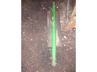 Vérin pour JOHN-DEERE S660