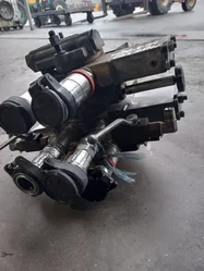 Distributeur hydraulique pour KUBOTA M8540 DTH
