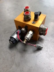 Distributeur hydraulique pour CASE IH AXIAL-FLOW 8010
