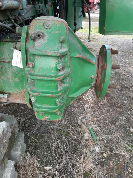 Pont avant complet pour JOHN-DEERE 2054
