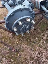 Pont avant complet pour KUBOTA M8540 DTH