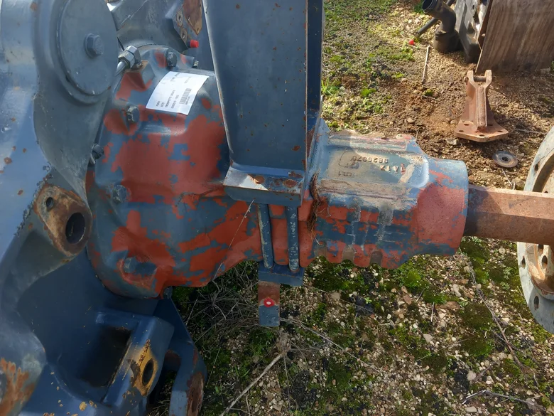 Trumpet ousing for FORD 8670
