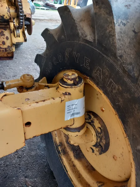 Essieu pour NEW-HOLLAND TX 66